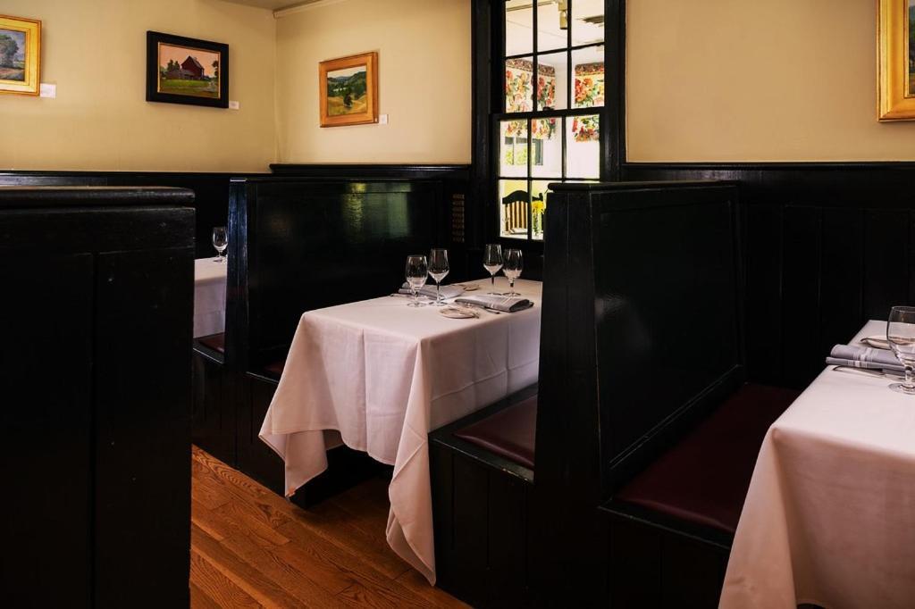 Ashby Inn & Restaurant Paris 外观 照片