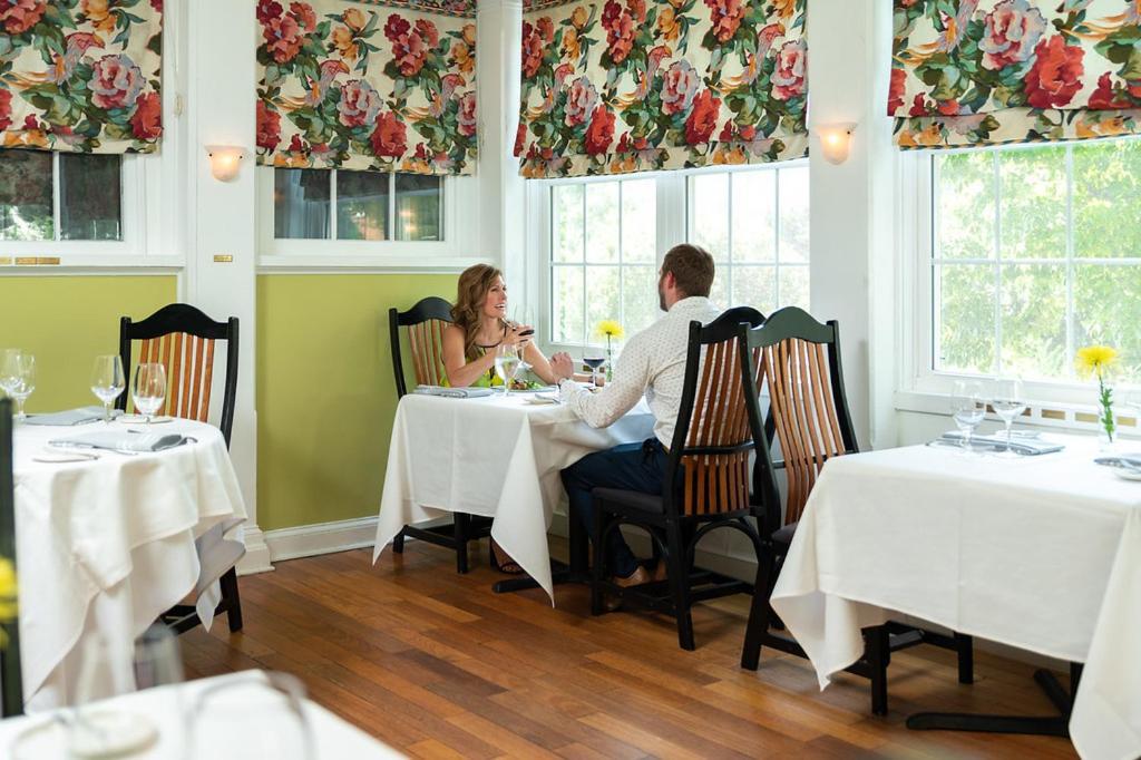 Ashby Inn & Restaurant Paris 外观 照片